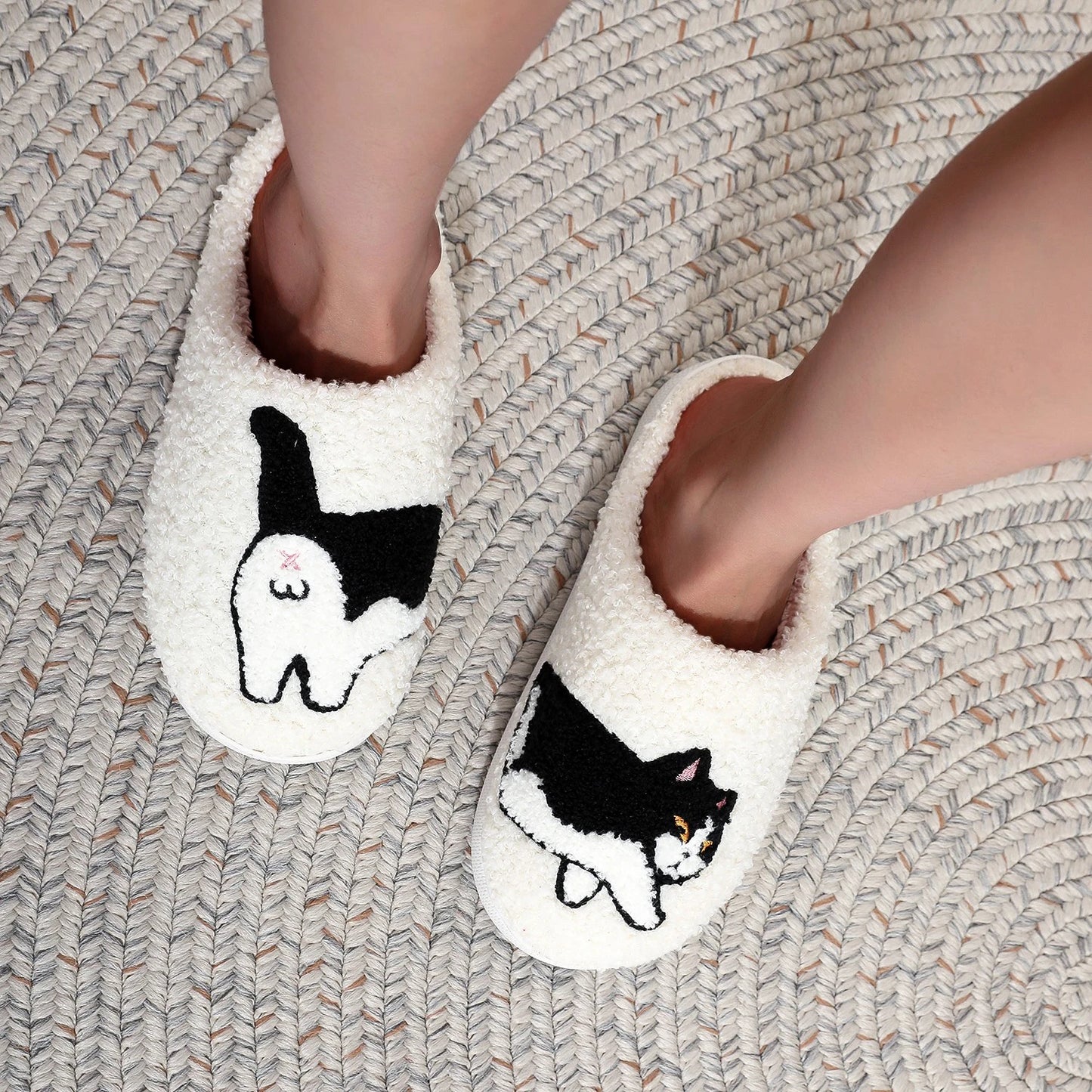Cow Cat Slippers – Pet Pattern Indoor Shoes (For Hoomans!)