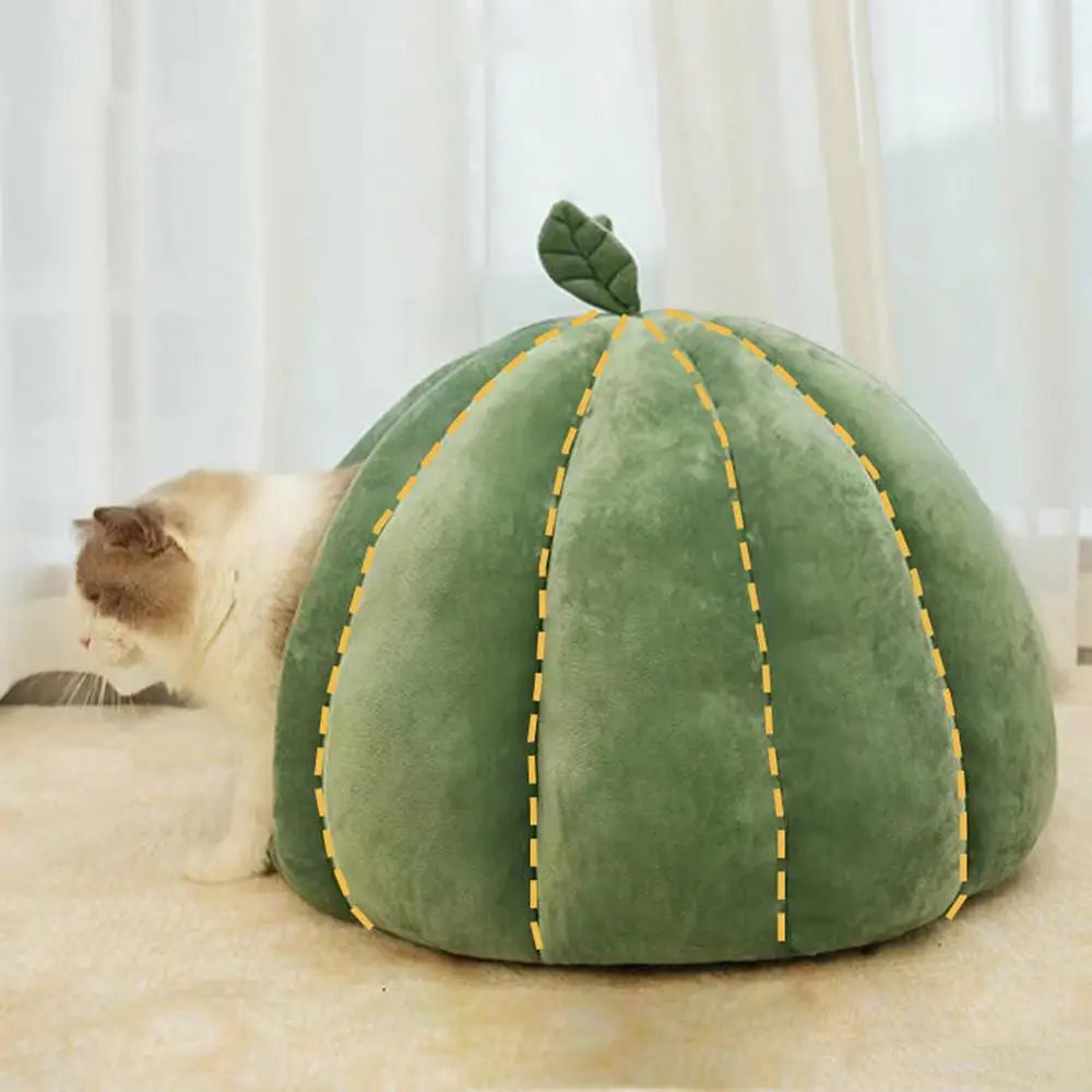Pumpkin Cozy House – Enclosed Hideaway