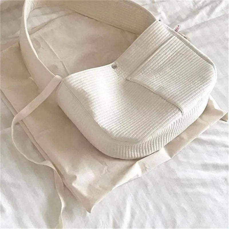 👜 Pet Sling Carrier Bag – Hands-Free Travel Tote