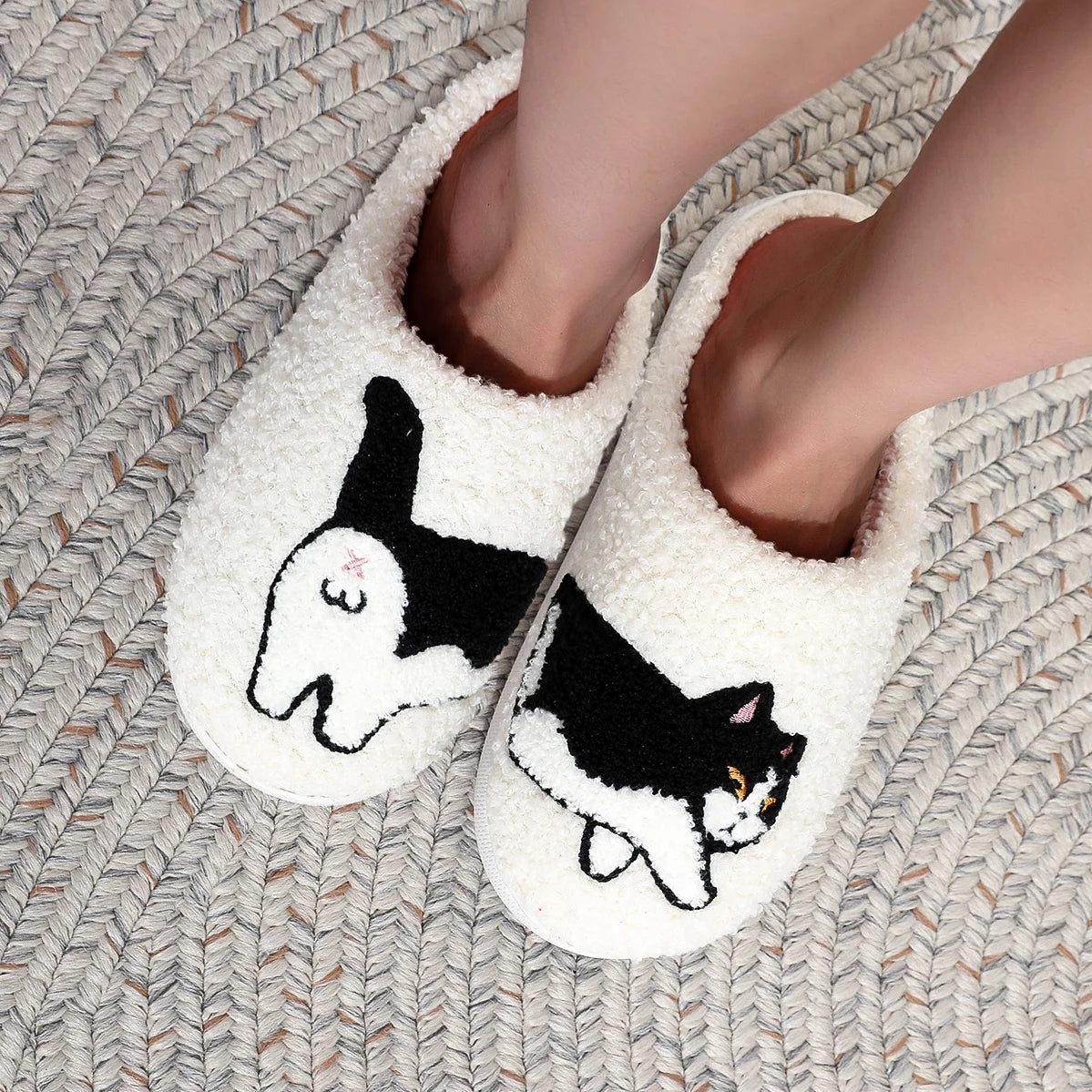 Cow Cat Slippers – Pet Pattern Indoor Shoes (For Hoomans!)